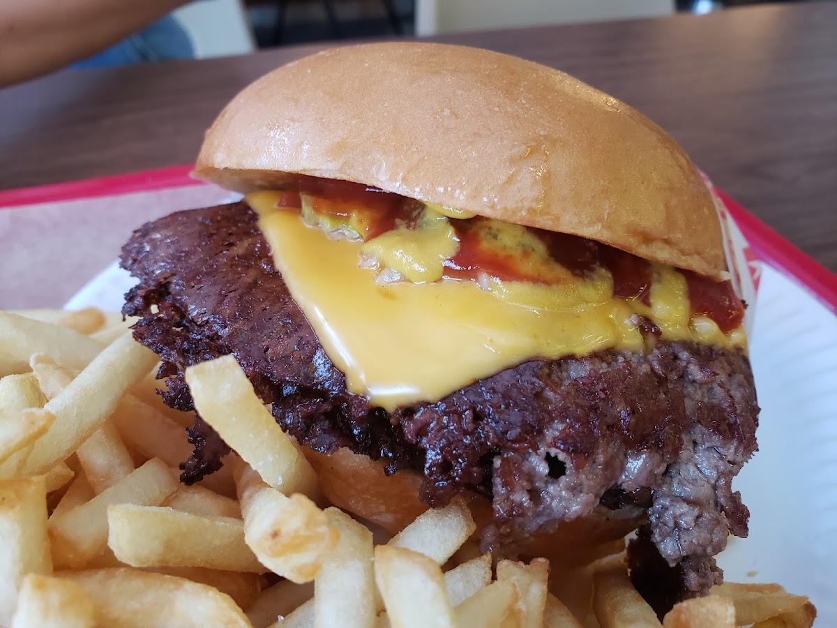 Hoodburger Mandurah-9